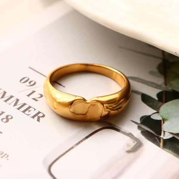 heart design ring