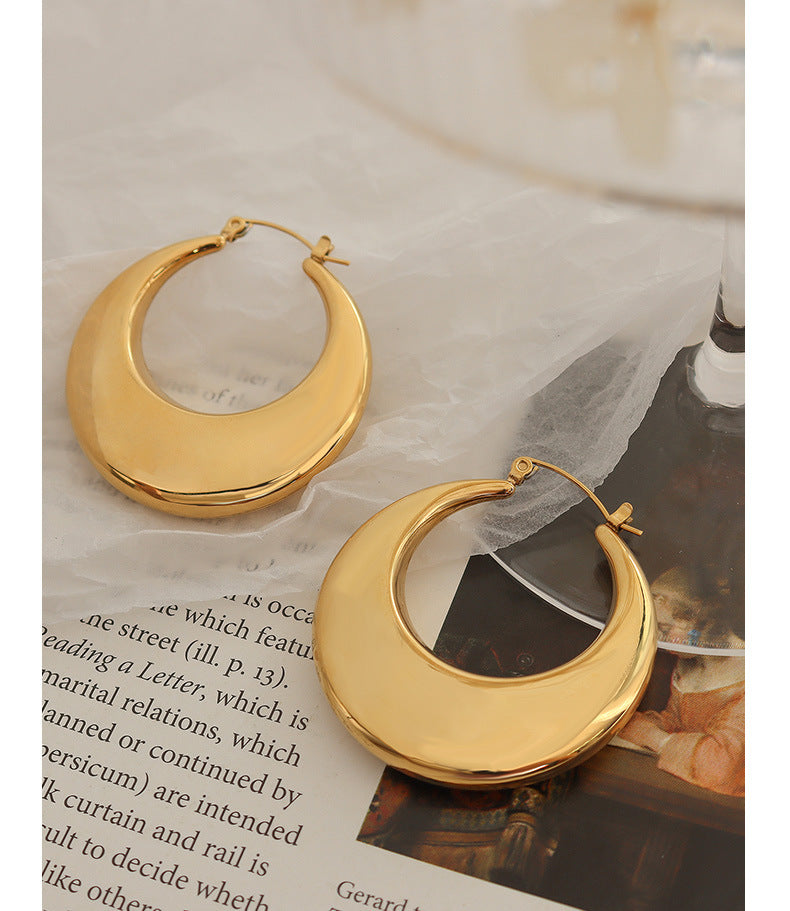 U-shaped large hoop earrings